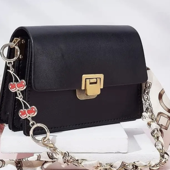 Cherry 🍒 Bag Chain Extension New - Picture 8 of 12